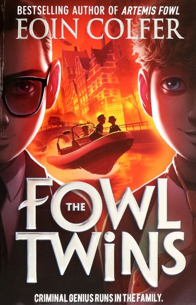 Книга: The Fowl Twins (Colfer Eoin) ; Harpercollins, 2020 