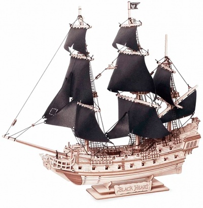 Сборная модель из дерева Пиратский корабль Черное Сердце Lemmo 
